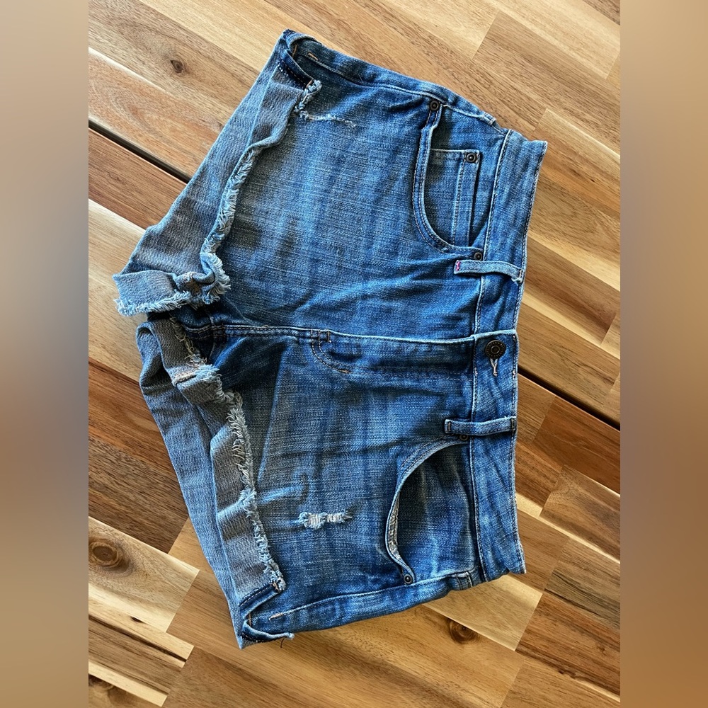 Idyllwind Short Denim Shorts Size 8